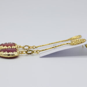 Orecchini a forma di cuore in ottone e pietra fucsia
