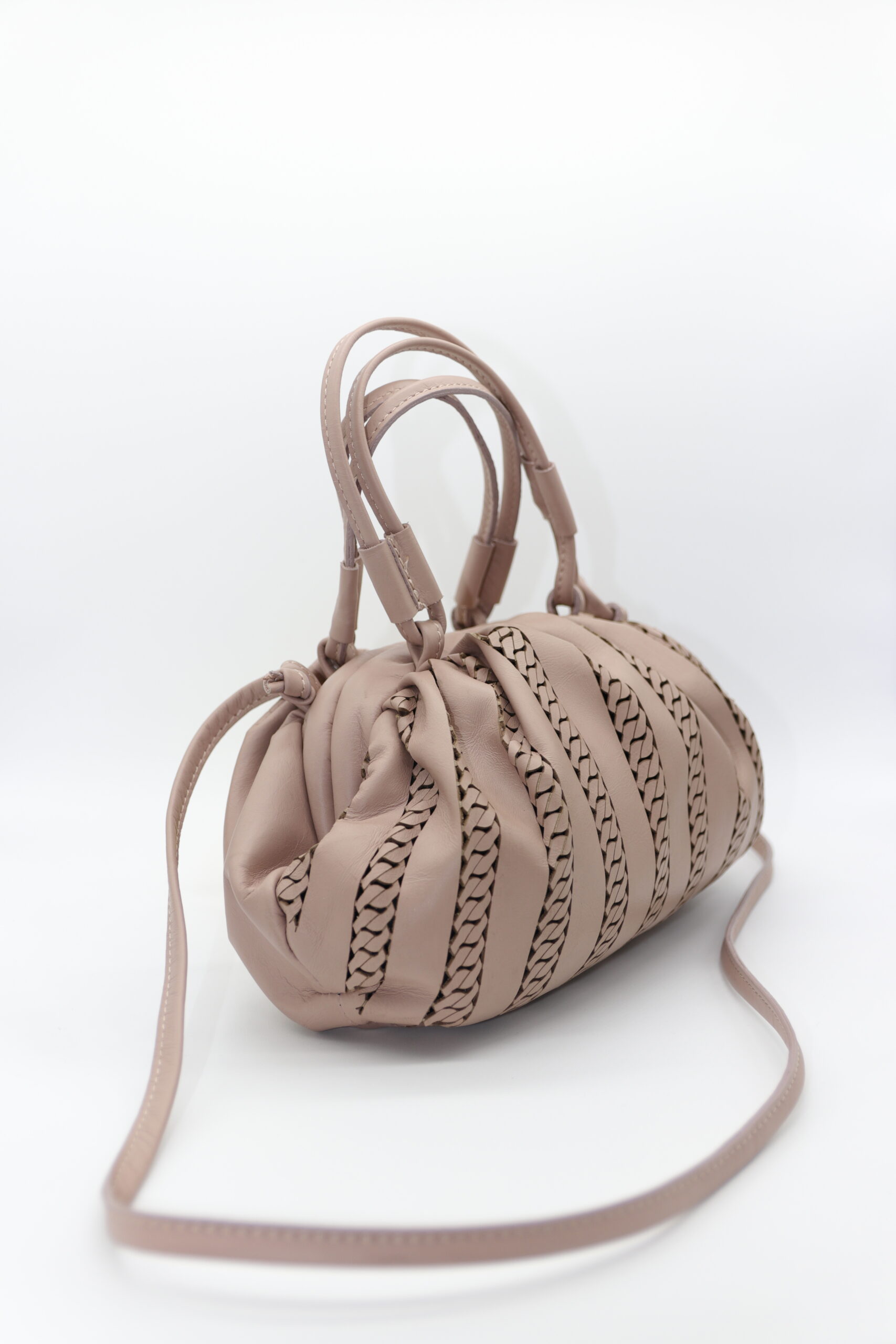 Borsa in pelle cipria puffy nodo beige